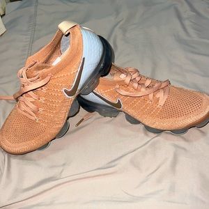 Nike Vapor Max Rose gold